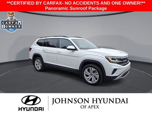 Used 2023 Volkswagen Atlas SE AWD/4WD image 2
