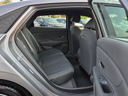 Used 2025 Hyundai Elantra Sport w/ Cargo Package FWD image 32