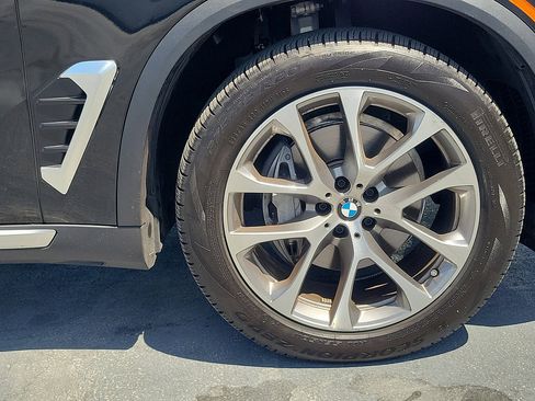 Used 2026 BMW X5 sDrive40i w/ Parking Assistance Package RWD image 5