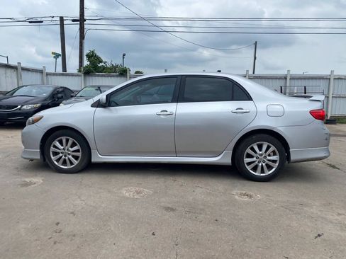 Used 2010 Toyota Corolla S w/ S EVP Pkg #3 FWD image 6