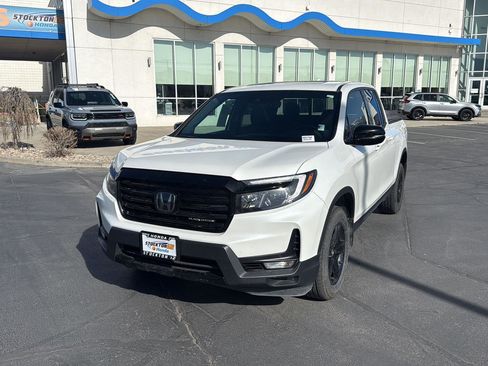 Used 2022 Honda Ridgeline Black Edition image 3