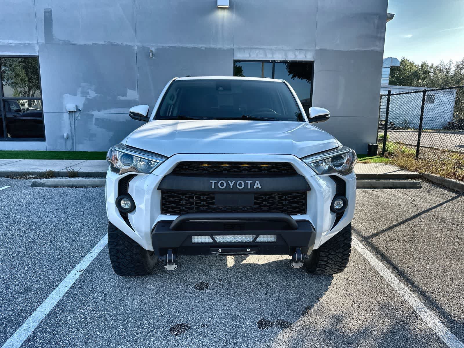 Used 2021 Toyota 4Runner SR5 Premium w/ Moonroof Package AWD/4WD image 12