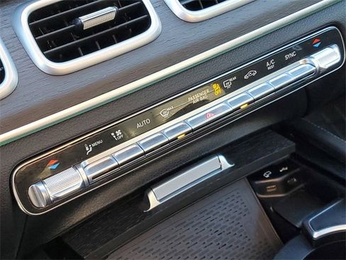 Used 2021 Mercedes-Benz GLE 350 GLE 350 4MATIC image 19