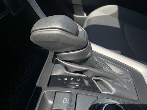 Used 2025 Toyota RAV4 XLE AWD/4WD image 25