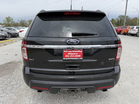 Used 2015 Ford Explorer XLT w/ Equipment Group 202B AWD/4WD image 4