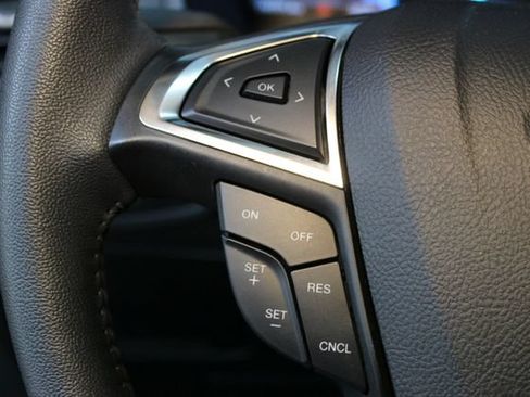 Used 2023 Ford Edge SEL AWD/4WD image 23