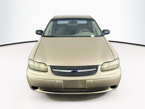 Used 2004 Chevrolet Malibu Classic FWD image 2