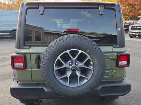 New 2026 Jeep Wrangler Sport S image 9