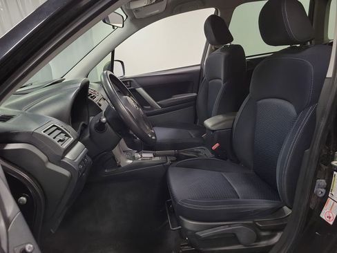 Used 2016 Subaru Forester 2.5i w/ Alloy Wheel Package AWD/4WD image 14