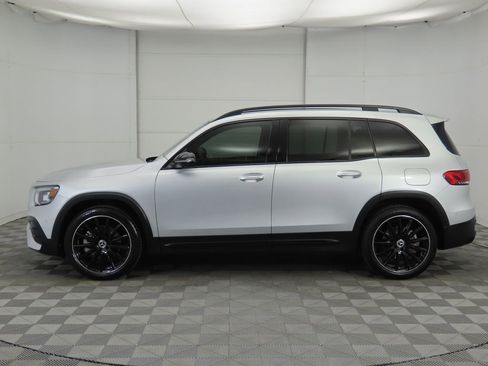 Certified 2022 Mercedes-Benz GLB 250 image 8