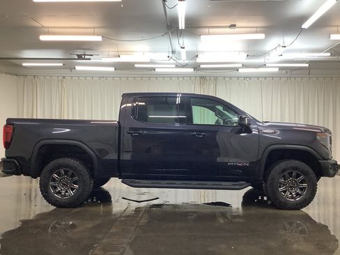 New 2026 GMC Sierra 1500 AT4X image 5