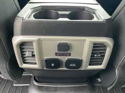 Used 2020 Ford F150 Lariat w/ Equipment Group 502A Luxury image 17