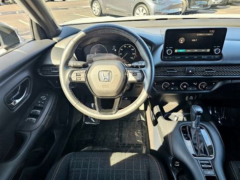 Used 2023 Honda HR-V Sport image 30