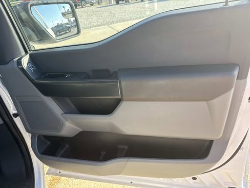 Used 2022 Ford F150 XL w/ Trailer Tow Package image 13