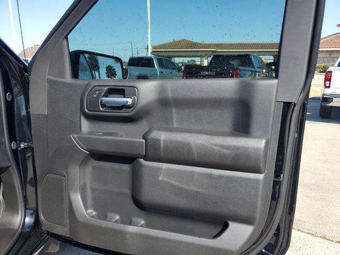 New 2026 GMC Sierra 1500 Pro w/ Pro Value Package image 9