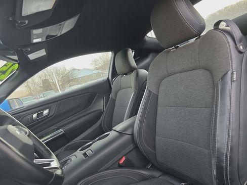 Used 2025 Ford Mustang GT image 11