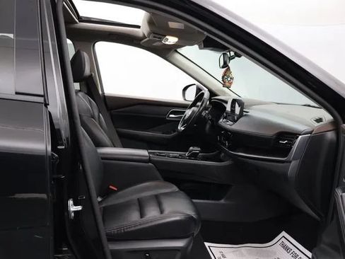 Used 2021 Nissan Rogue SL w/ Premium Package AWD/4WD image 17
