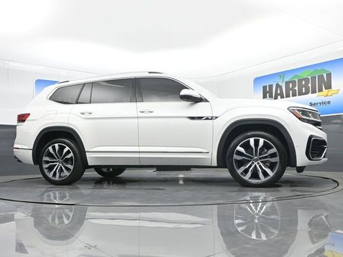 Used 2023 Volkswagen Atlas SEL Premium AWD/4WD image 25