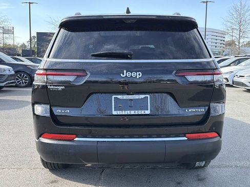 Used 2024 Jeep Grand Cherokee L Limited w/ Luxury Tech Group II image 4