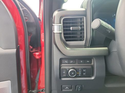 Certified 2024 Ford F350 Platinum AWD/4WD image 22