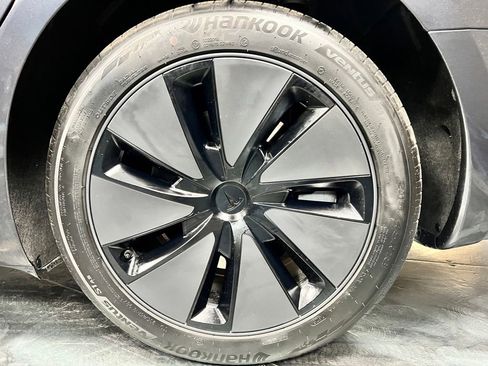 Used 2025 Tesla Model 3 Long Range RWD image 24
