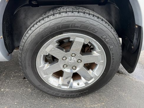 Used 2009 Dodge Ram 1500 Truck Laramie AWD/4WD image 46