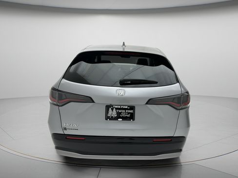 Used 2025 Honda HR-V EX-L image 5
