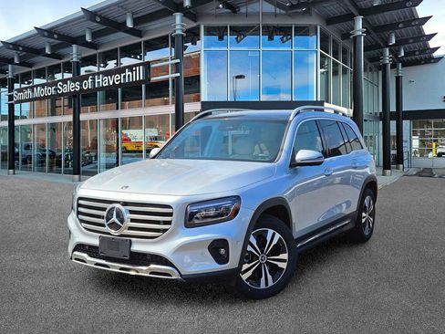 Certified 2026 Mercedes-Benz GLB 250 4MATIC image 1