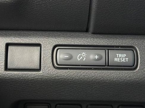 New 2026 Nissan Frontier SV w/ Tow Package RWD image 28
