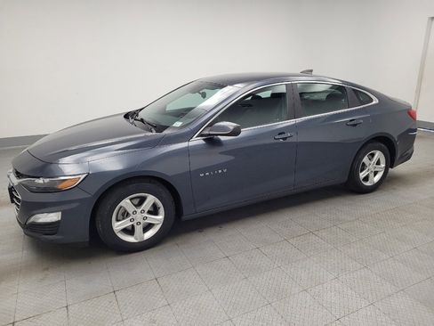 Used 2019 Chevrolet Malibu LS w/ Driver Confidence Package II FWD image 2