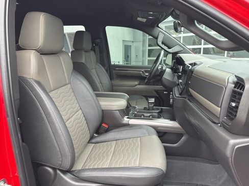 Certified 2024 Chevrolet Silverado 1500 ZR2 w/ Technology Package image 19