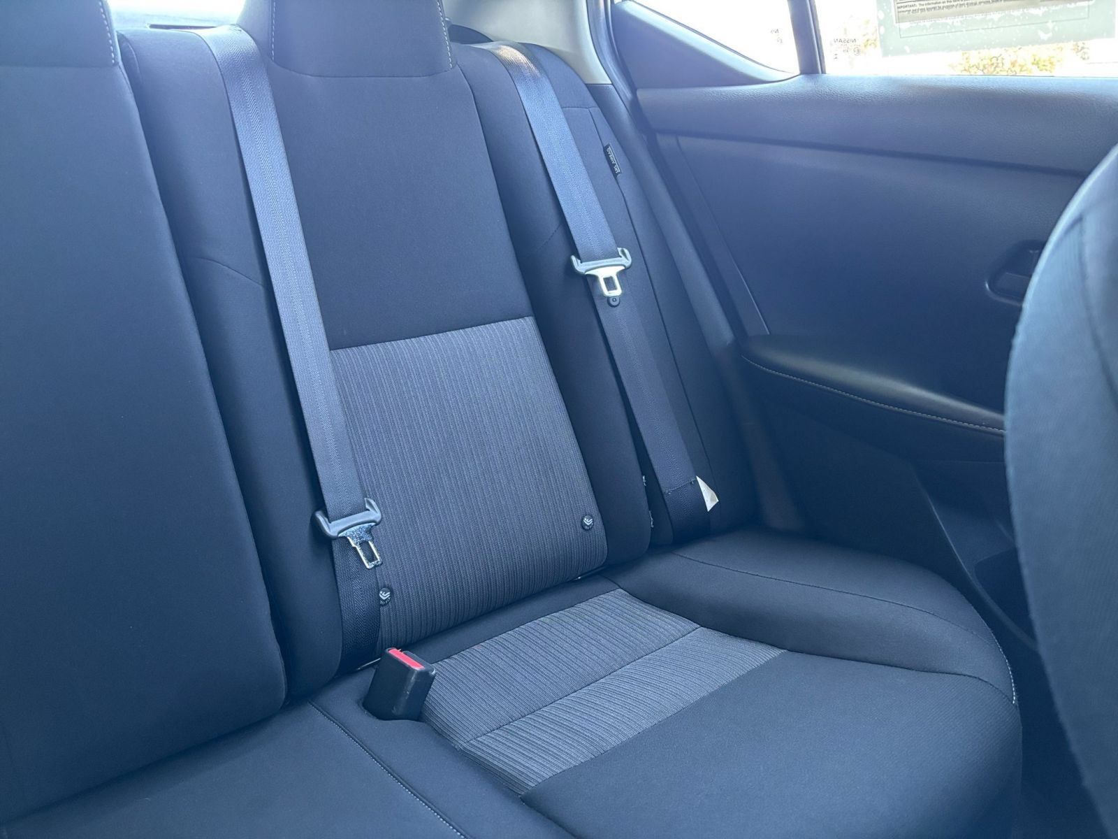Used 2025 Nissan Sentra SV FWD image 34