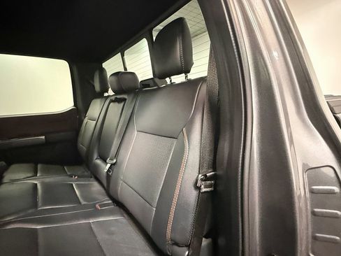 Used 2022 Ford F150 Lariat image 49