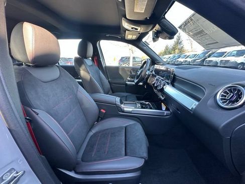 New 2026 Mercedes-Benz GLB 35 AMG 4MATIC image 31