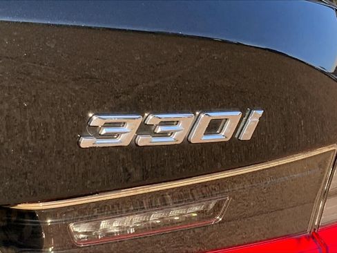 Used 2023 BMW 330i Sedan w/ Driving Assistance Package RWD image 19