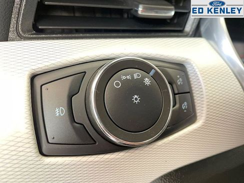 Used 2022 Ford Mustang GT Premium image 19