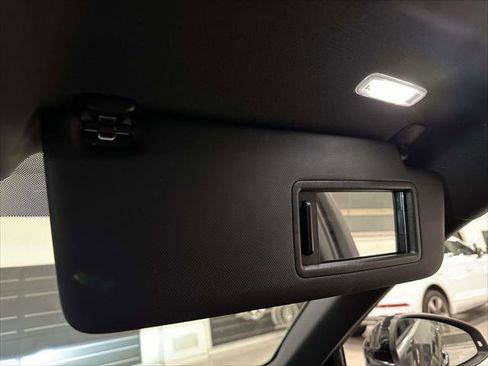 Used 2023 Audi A4 2.0T Premium w/ Convenience Package image 32