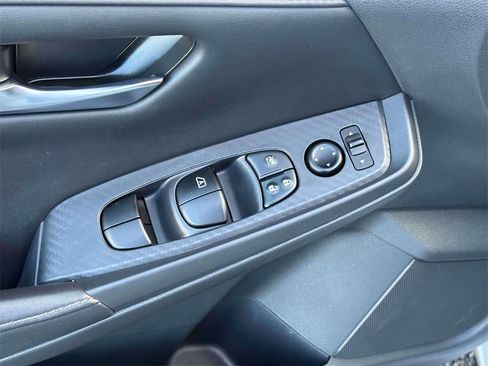 Certified 2022 Nissan Sentra SV image 16