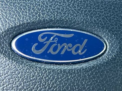 Used 2016 Ford F150 XLT w/ Equipment Group 302A Luxury AWD/4WD image 17