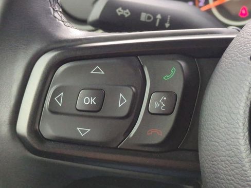 Used 2018 Jeep Wrangler Unlimited Sport S image 22