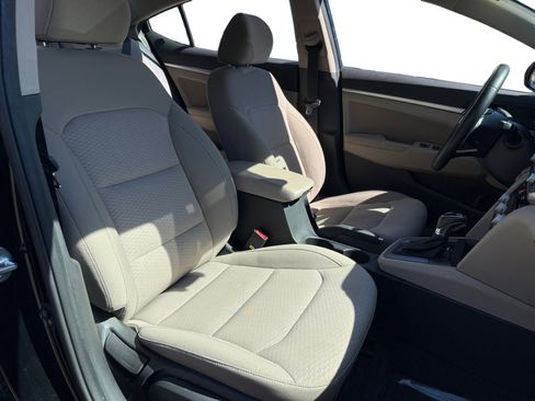 Used 2020 Hyundai Elantra Value Edition FWD image 15