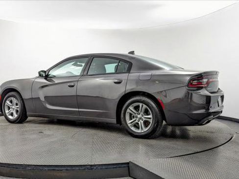 Used 2023 Dodge Charger SXT RWD image 6