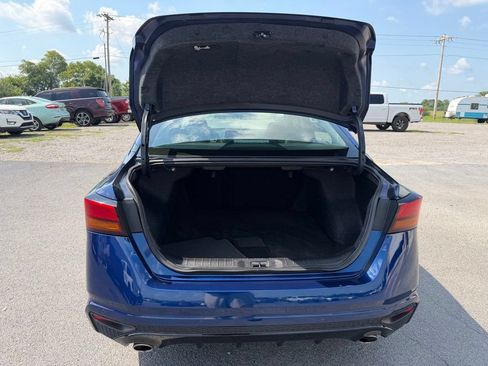 Used 2024 Nissan Altima 2.5 SR FWD image 32