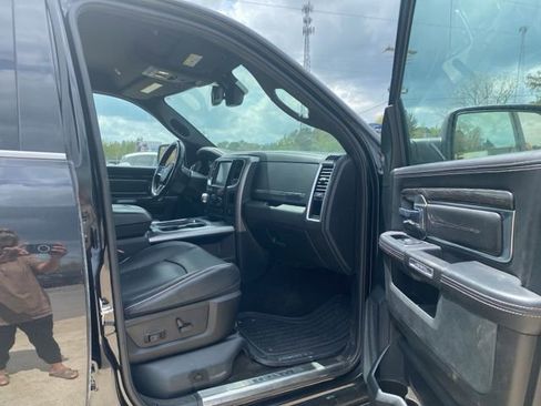 Used 2017 RAM 1500 Limited image 14