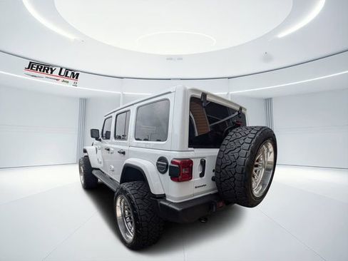 New 2025 Jeep Wrangler Unlimited Sahara AWD/4WD image 4