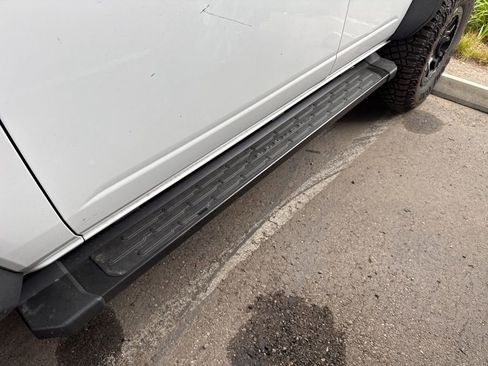 Used 2022 Ford Bronco Wildtrak image 9