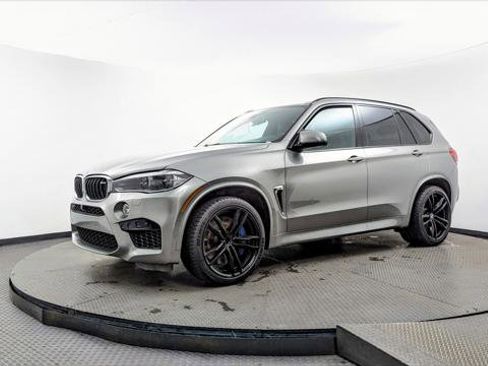 Used 2018 BMW X5 M w/ Executive Package image 2