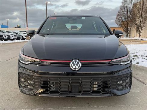 New 2026 Volkswagen GTI Autobahn image 2