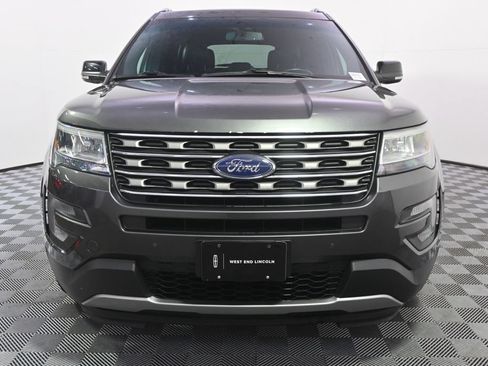 Used 2016 Ford Explorer XLT w/ Equipment Group 202A AWD/4WD image 9