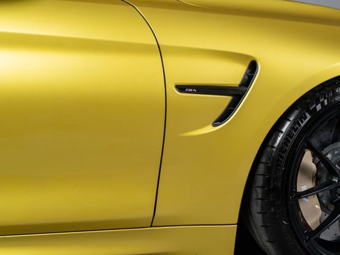 Used 2015 BMW M4 Coupe RWD image 33